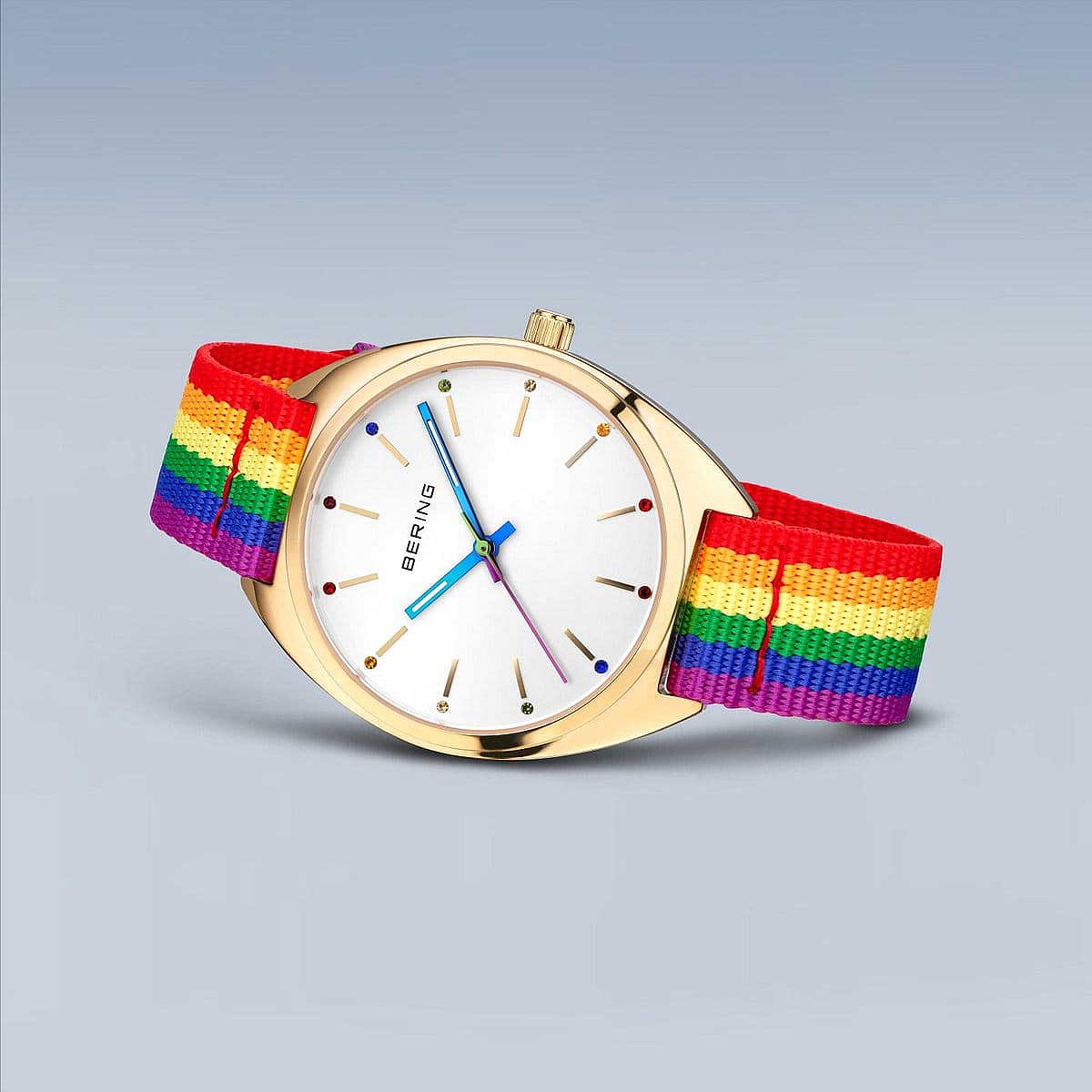 Bering 127220-36-334 Damenuhr • Kratzfestes Saphirglas • Feines Milanaise-Armband