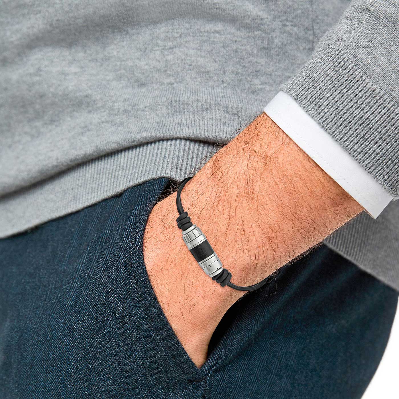 Leather bracelet with beads - s.Oliver Jewelry Model: 2038007