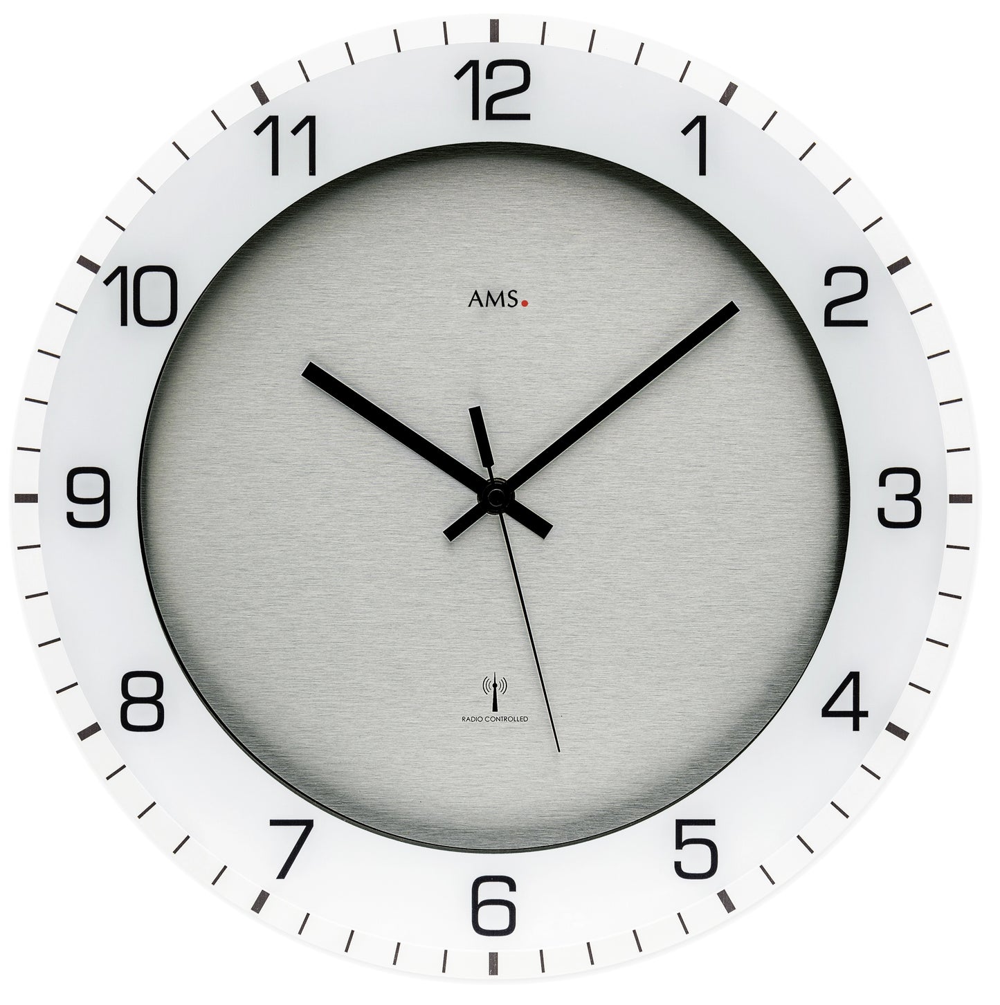 AMS Wall Clock 42 cm Ø Plastic • Radio Controlled • Precise Time