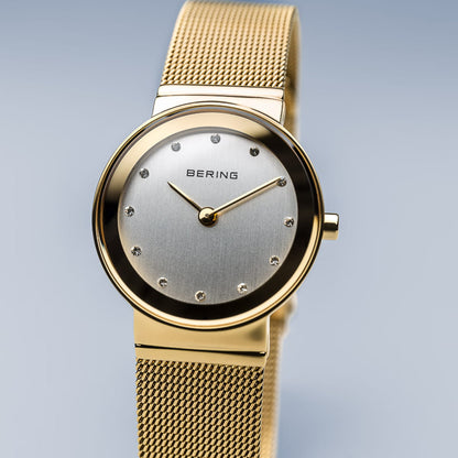 Bering Classic 10126-334 Damenuhr • Kratzfestes Saphirglas • Feines Milanaise-Armband