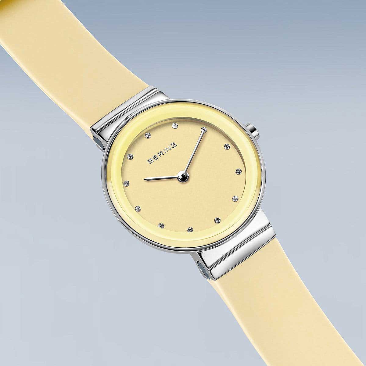 Bering Classic 10129-600 Damenuhr • Kratzfestes Saphirglas • Flaches Design