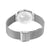 Bering Classic 10135-000 Damenuhr • Kratzfestes Saphirglas • Feines Milanaise-Armband