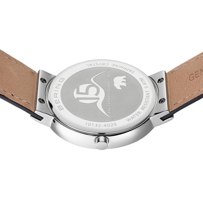 Bering Classic 10135-4025 Damenuhr • Kratzfestes Saphirglas • Feines Milanaise-Armband