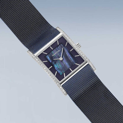 Bering Classic 10426-398-S Damenuhr • Kratzfestes Saphirglas • Feines Milanaise-Armband