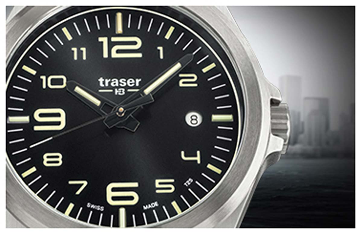 Traser P59 Essential M Black 108638 Herren Uhr • Trigalight-Technologie • Saphirglas