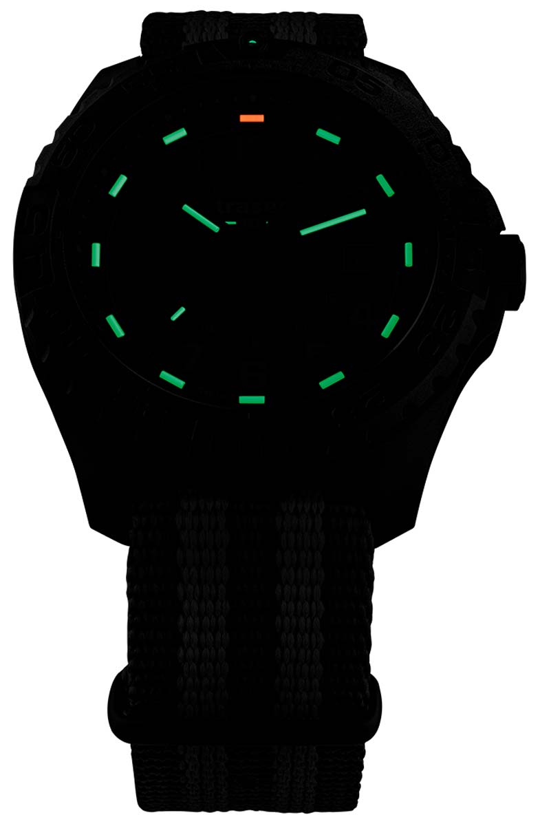 Traser P96 OdP Evolution Green 109039 Herren Uhr • Swiss Made Quarz • Saphirglas