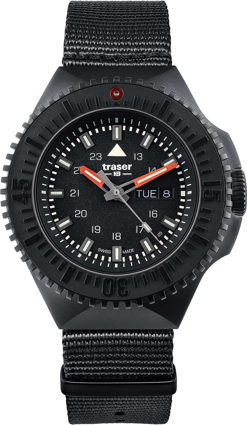 Traser P69 Black Stealth 109854 Herren Uhr • Trigalight-Technologie • Schweizer Quarzwerk