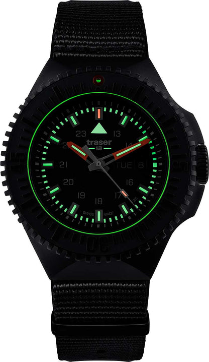 Traser P69 Black Stealth 109854 Herren Uhr • Trigalight-Technologie • Schweizer Quarzwerk