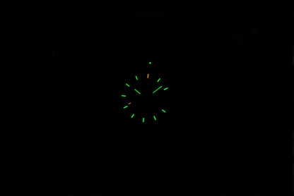 Traser P69 Black Stealth 109856 Herren Uhr • Swiss Made Quarz • Saphirglas