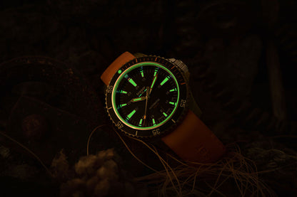 Traser P67 Diver Automatic 110323 Herren Uhr • Automatik • Trigalight Technologie