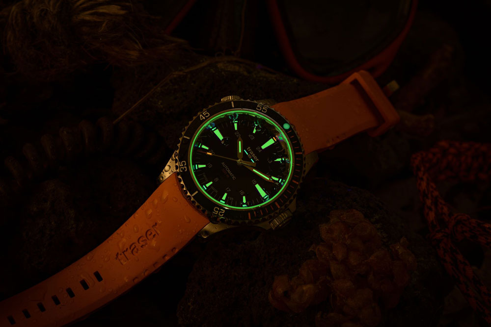Traser P67 Diver Automatic 110323 Herren Uhr • Automatik • Trigalight Technologie