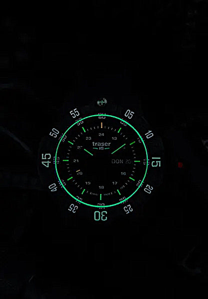 Traser P99 Q Tactical Black 110722 Herrenuhr • Trigalight • Swiss Made