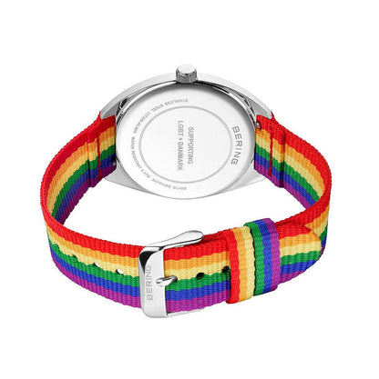 Bering Freedom 127220-40-004 Uhr • Kratzfestes Saphirglas • Feines Milanaise-Armband