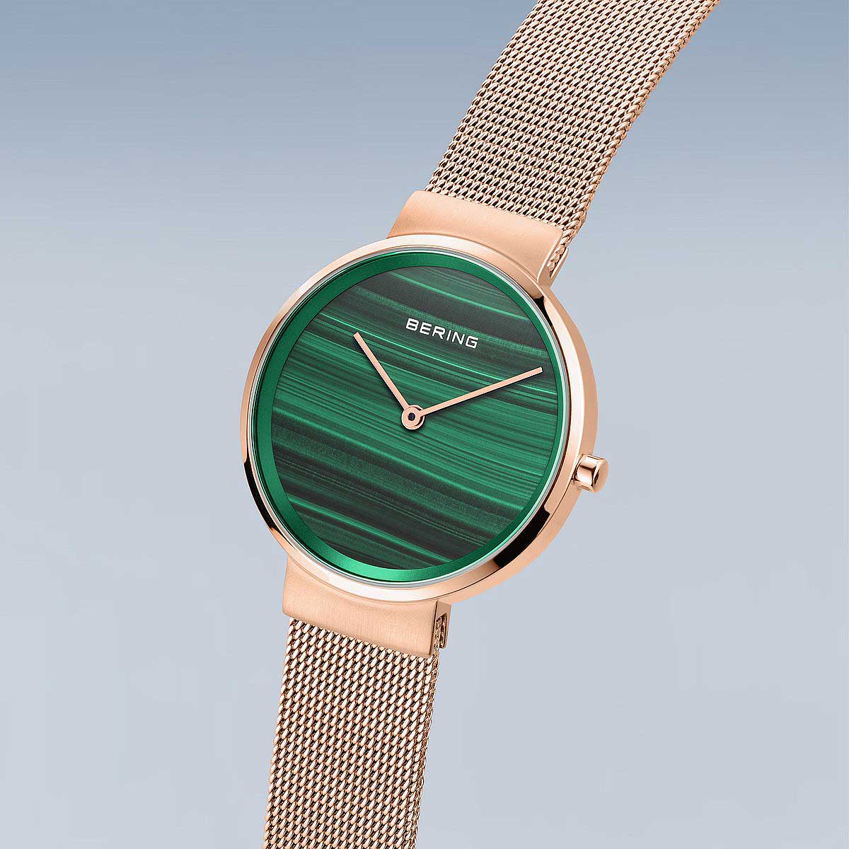 Bering Classic 14531-368 Damenuhr • Kratzfestes Saphirglas • Feines Milanaise-Armband