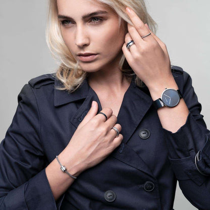 Bering Classic 10135-908 Damenuhr • Saphirglas • Milanaise