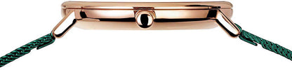 Bering Ultra Slim 15729-868 Damenuhr • Kratzfestes Saphirglas • Feines Milanaise-Armband