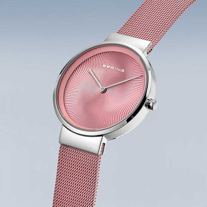Bering Classic 19031-989-GWP Damenuhr • Saphirglas • Milanaise