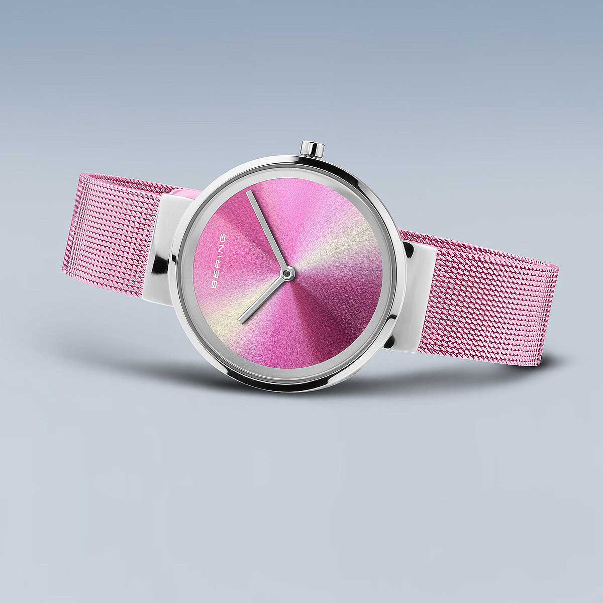 Bering Classic 19031-999 Women's Watch • Scratch-Resistant Sapphire Crystal • Fine Milanese Strap