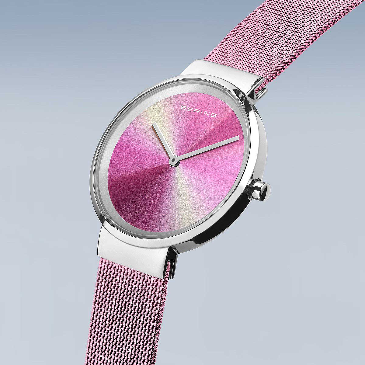 Bering Classic 19031-999 Women's Watch • Scratch-Resistant Sapphire Crystal • Fine Milanese Strap