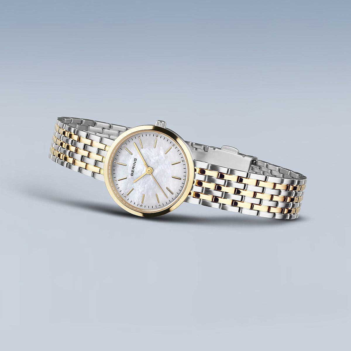 Bering Classic 19126-710 Damenuhr • Saphirglas • Perlmutt-Zifferblatt