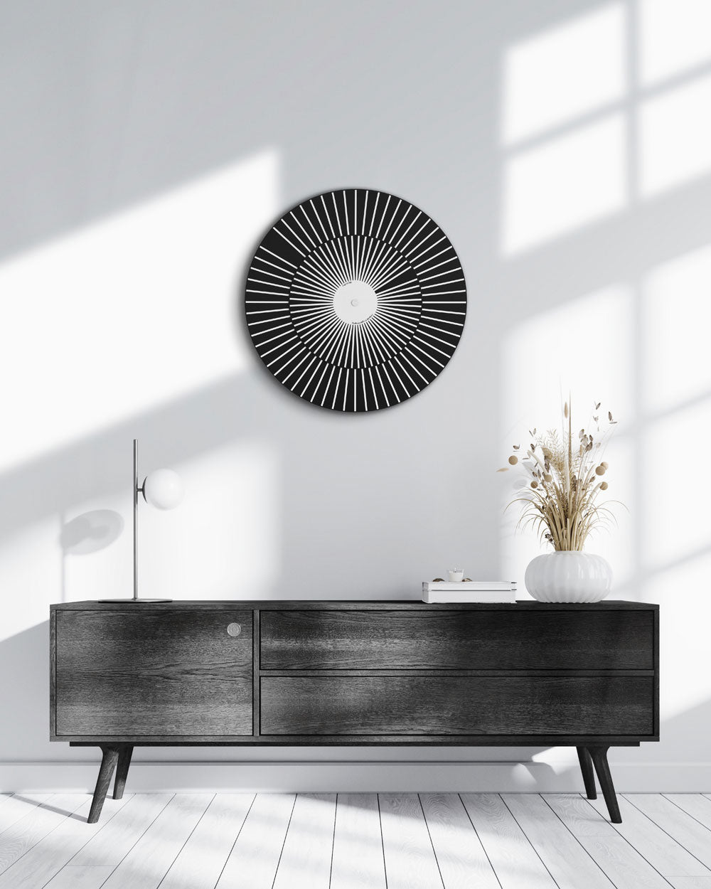 Hermle Wanduhr 50 cm Ø Aluminium • Innovatives Scheiben-Uhrwerk • Geräuschlos