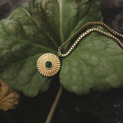 Stencil Halskette mit rundem Anhänger - Holzkern Modell: Jewelry