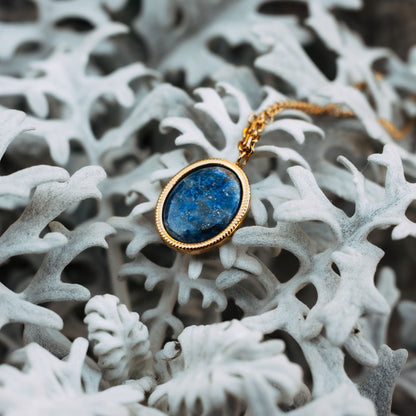 Mirror Halskette mit ovalem Anhänger - Holzkern Modell: Jewelry