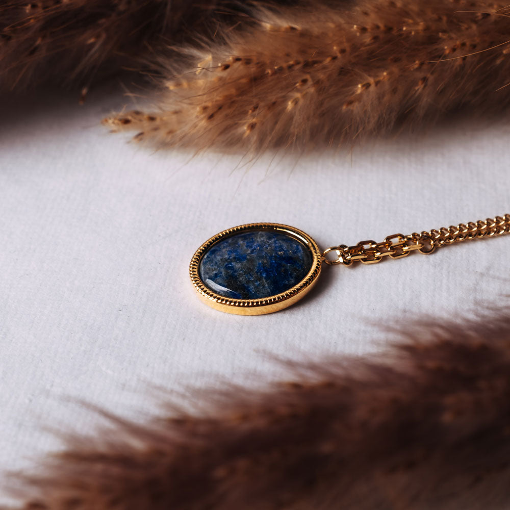 Mirror Halskette mit ovalem Anhänger - Holzkern Modell: Jewelry