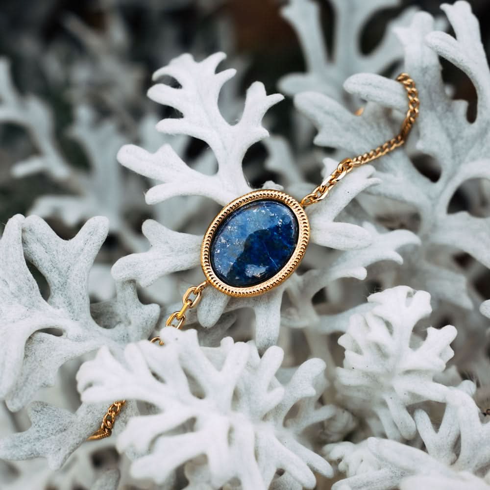 Mirror Bracelet with Oval Pendant - Wooden Core Model: Jewelry