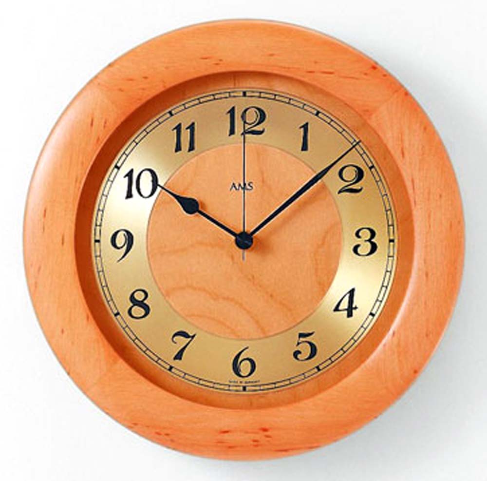 AMS Wanduhr 30 cm Ø Erle • Präzises Funkuhrwerk • Zeitloses Design