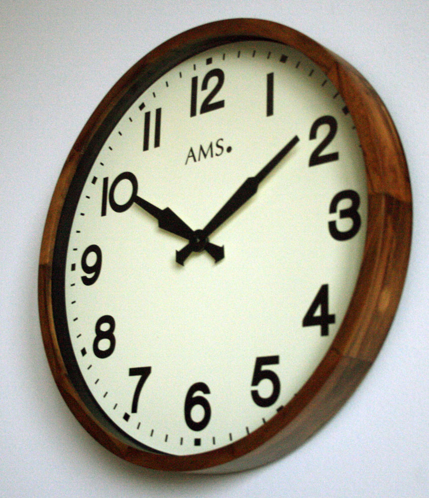 AMS Wall Clock 40 cm Ø Wood • Silent • Timeless