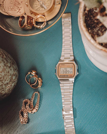 Casio Vintage A158WEA-9EF Uhr • Digitalanzeige • 3 Bar Wasserdicht