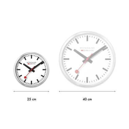 Mondaine Wanduhr 25x25x4,2 cm Aluminium • Schweizer Design • Geräuschloses Quarzwerk