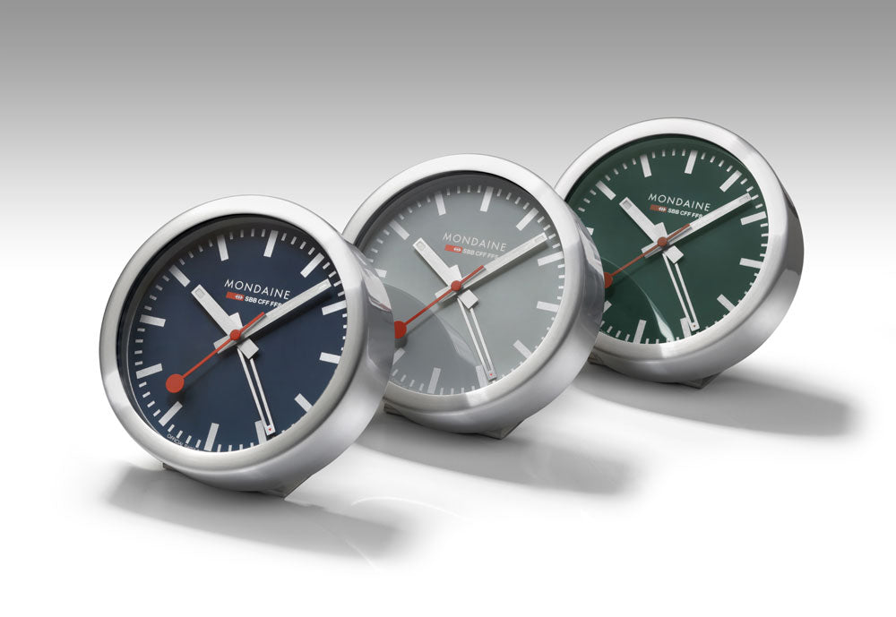 Mondaine Classic Alarm Clock 12.5 cm Aluminium • Iconic Swiss Railway Clock Design • Silent Quartz Movement