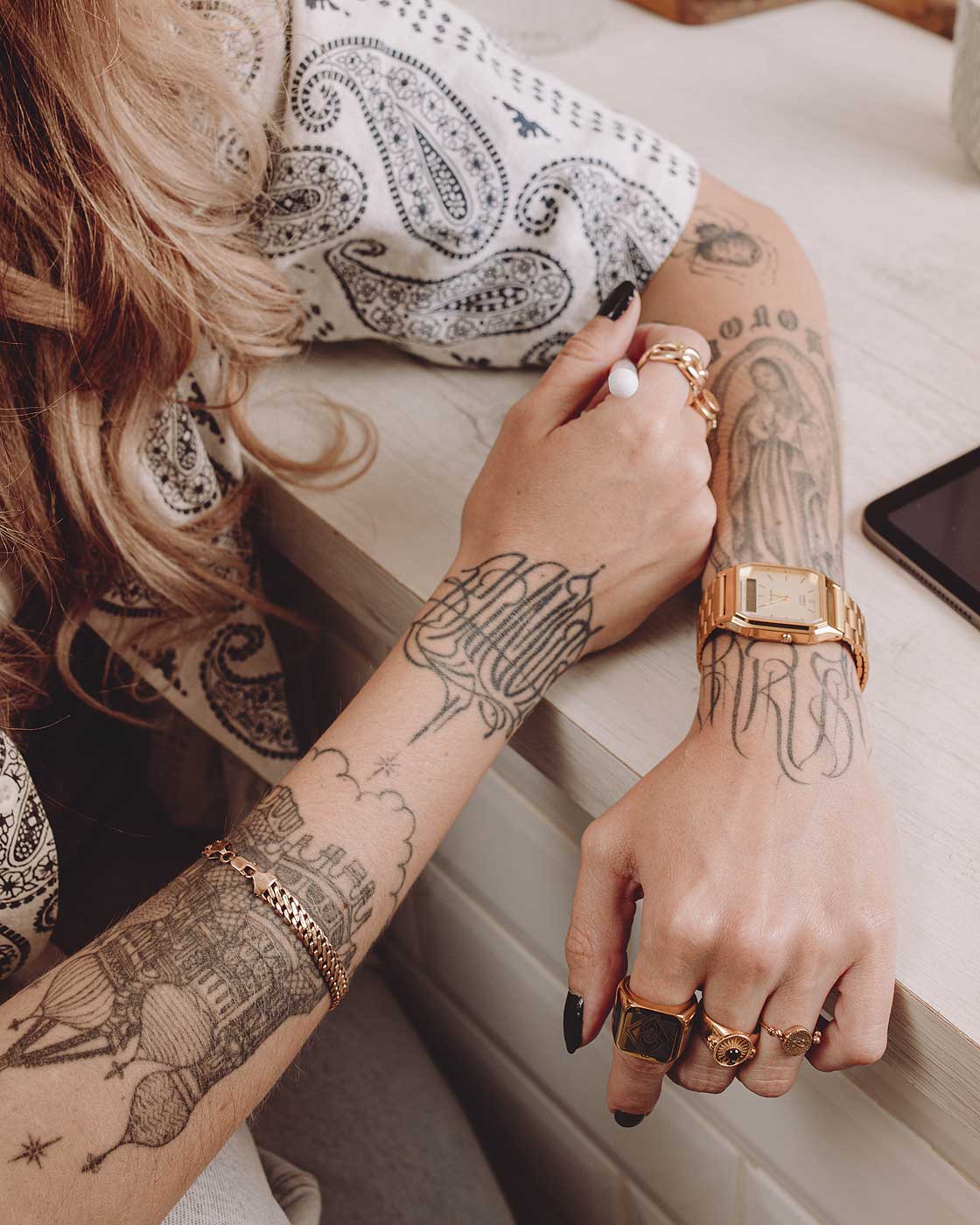 Casio Vintage AQ-230GA-9DMQYES Uhr • Analog-Digital Anzeige • Faltschließe