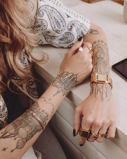 Casio Vintage AQ-230GA-9DMQYES Uhr • Analog-Digital Anzeige • Faltschließe