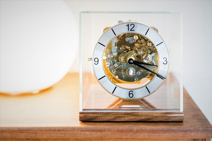 Tischuhr Nussbaum 4/4 Westminster - Hermle Modell: 23052-030340