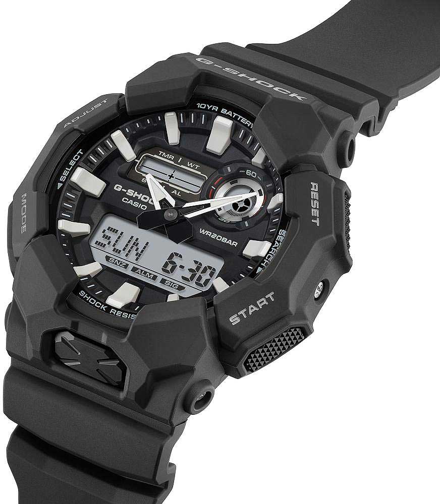 Casio G-Shock GA-010-1AER Herrenuhr • 10 Jahre Batterie • Carbon Core Guard