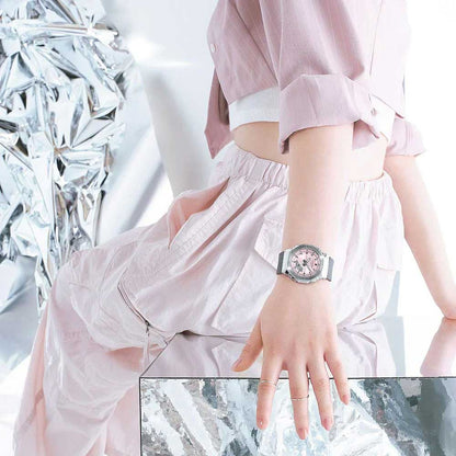 Casio G-Shock GM-S2110-4AER Damenuhr • Elegantes Metal-Cover • Stoßfest