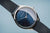 Bering Ultra Slim 17039-307 Uhr • Kratzfestes Saphirglas • Blaues Milanaise-Armband