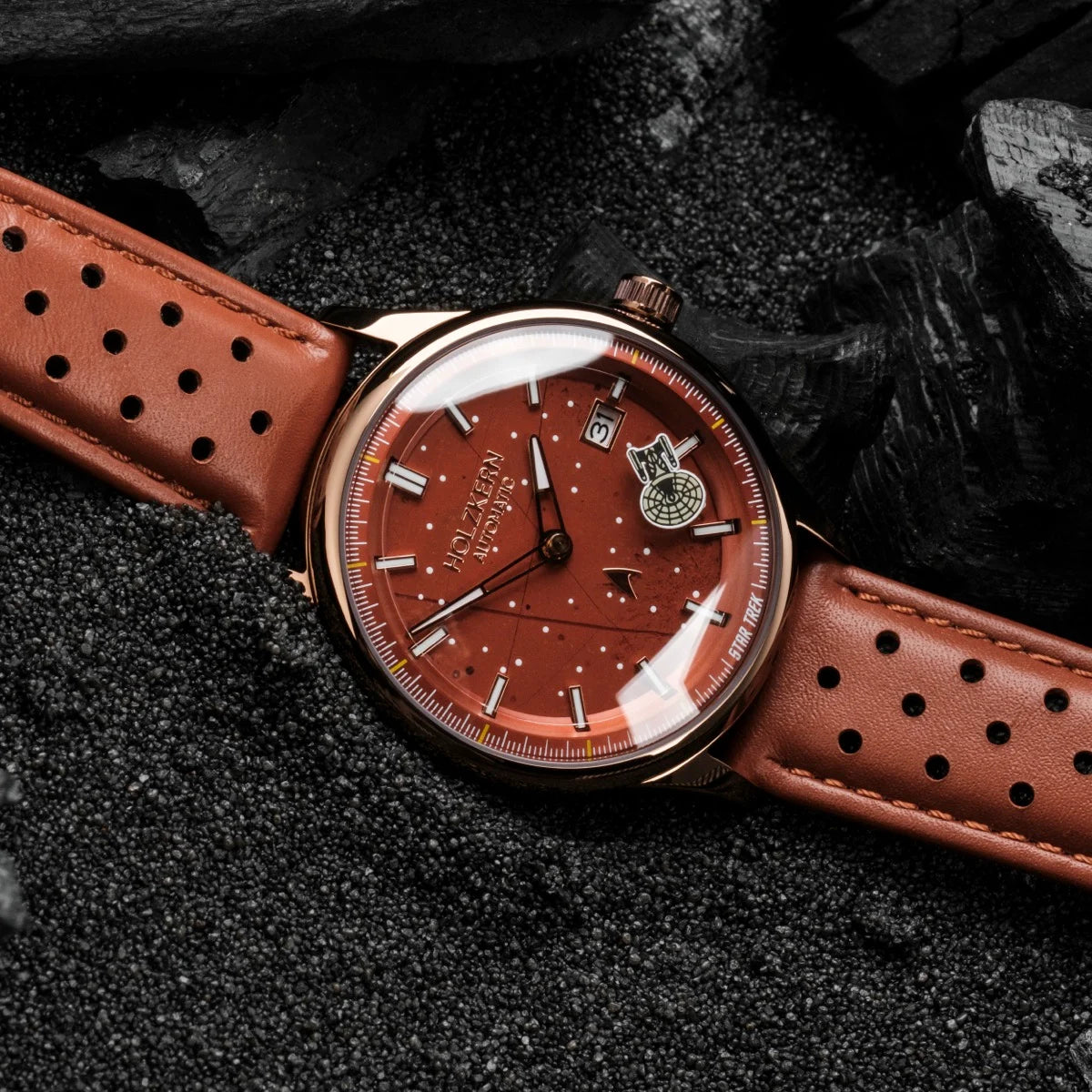 Holzkern NCC-1701 Uhr • Einzigartige Natürlichkeit • Aus Holz und Stein