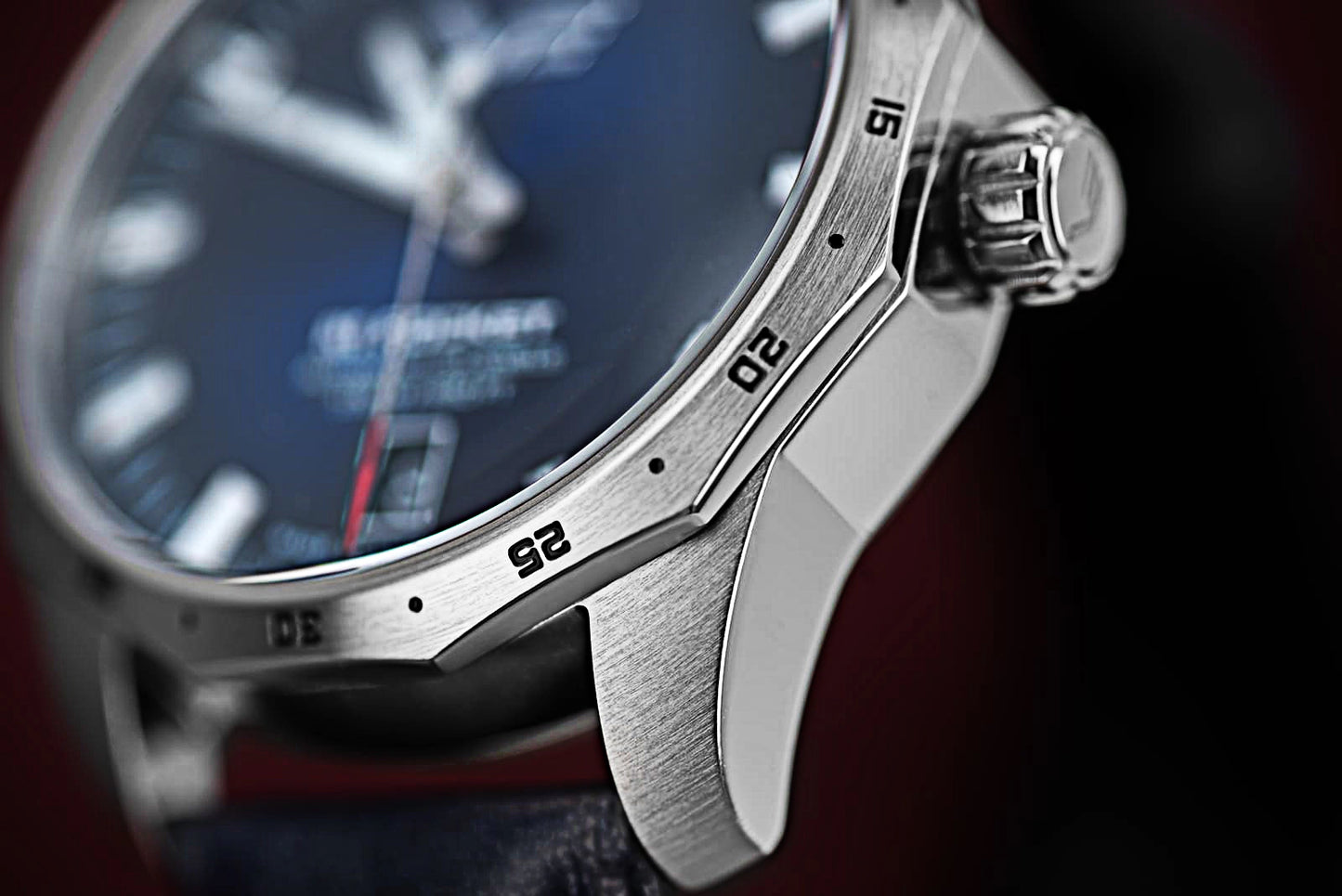 Vostok Europe Rocket N1 NH35-125A748 Herrenuhr • K1 Sicherheitsglas • Massive Bauweise
