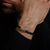 Armband aus 7mm dickem, schwarzem Leder mit Silberverschluss - Rebel&Rose Modell: RR-L0139-S-M