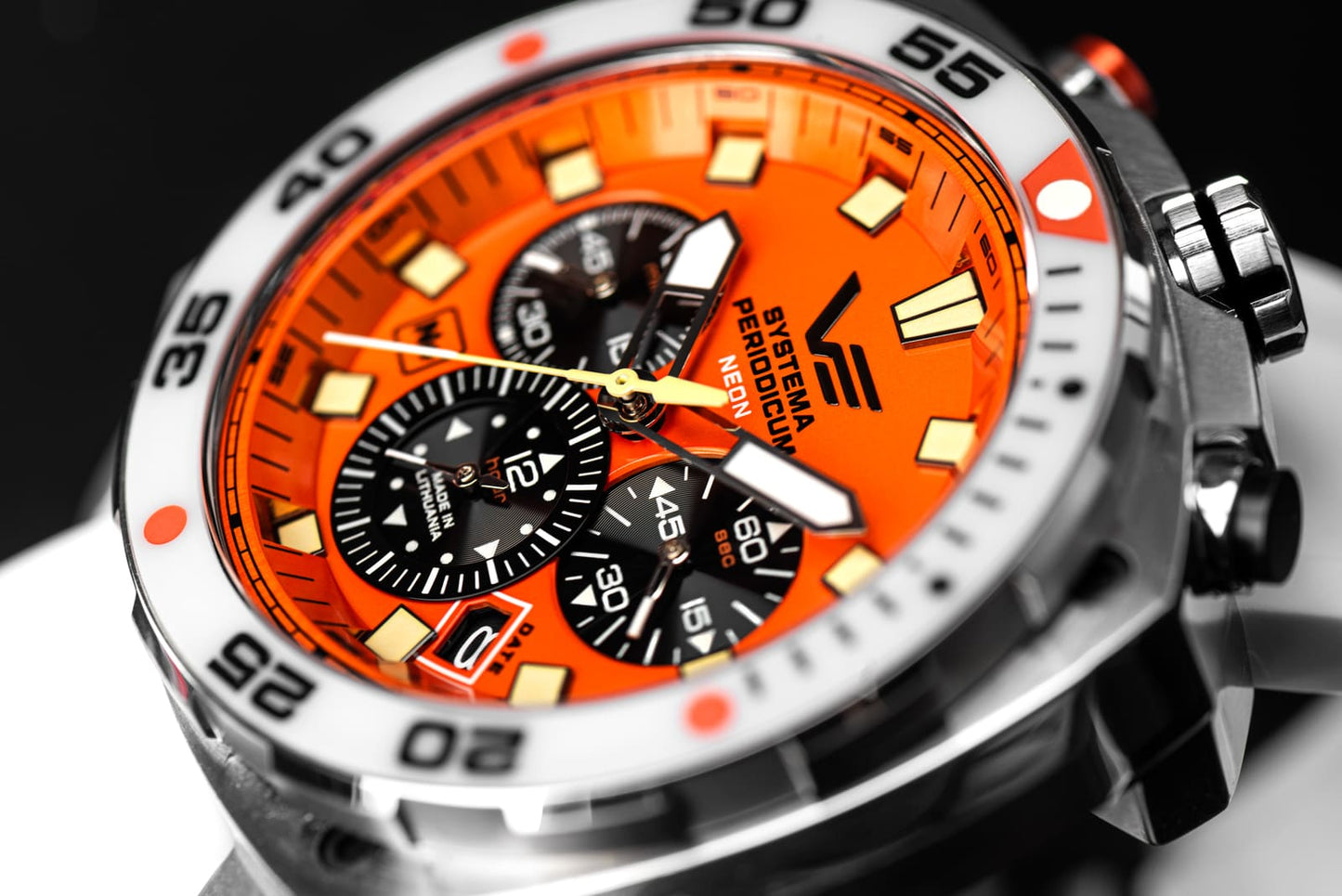 Vostok Europe Systema Periodicum VK67-650A723B Herrenuhr • K1 Glas • Massiv