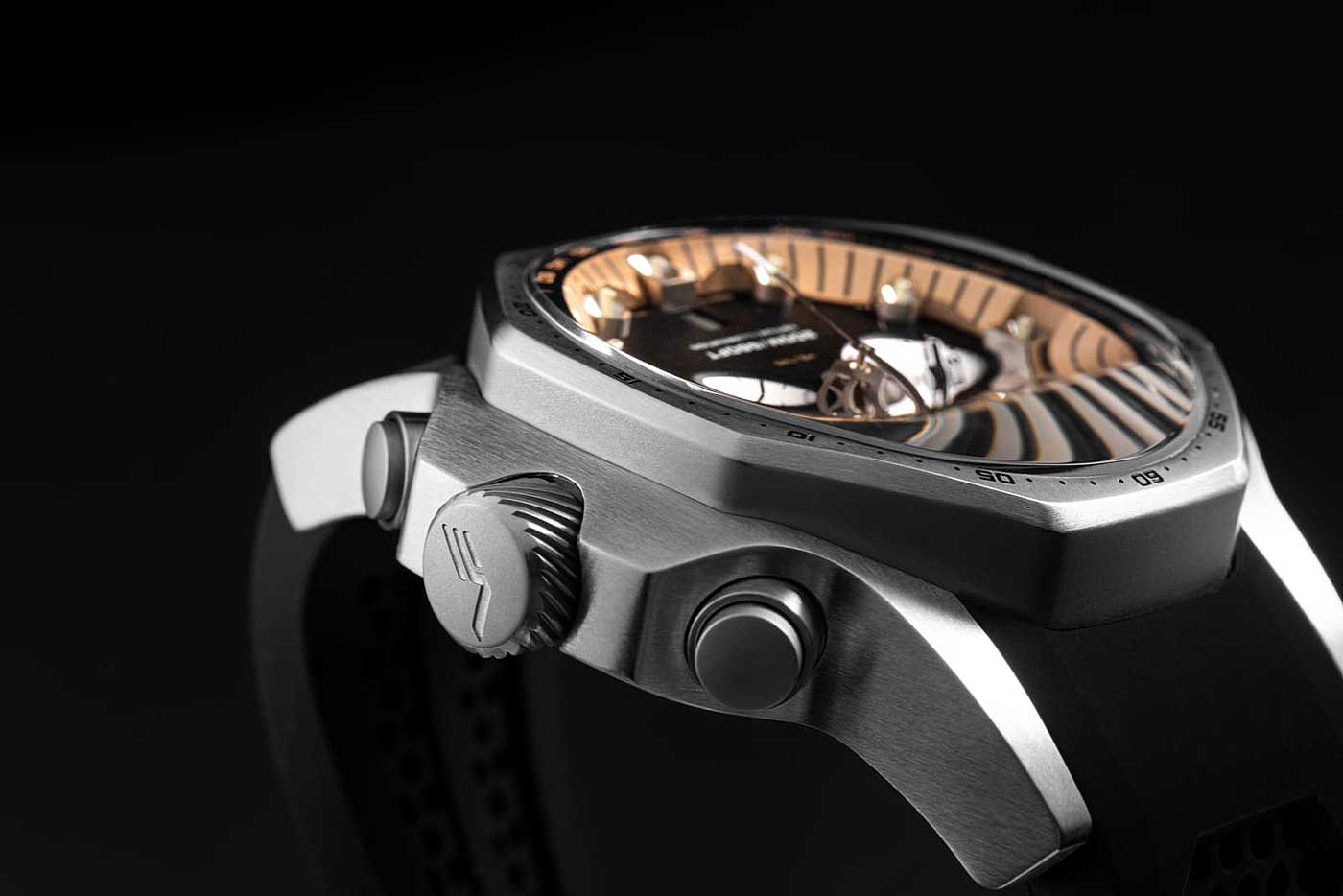 Vostok Europe Atomic Age VK64-640A698 Herrenuhr • Tritium-Röhrchen • K1 Sicherheitsglas
