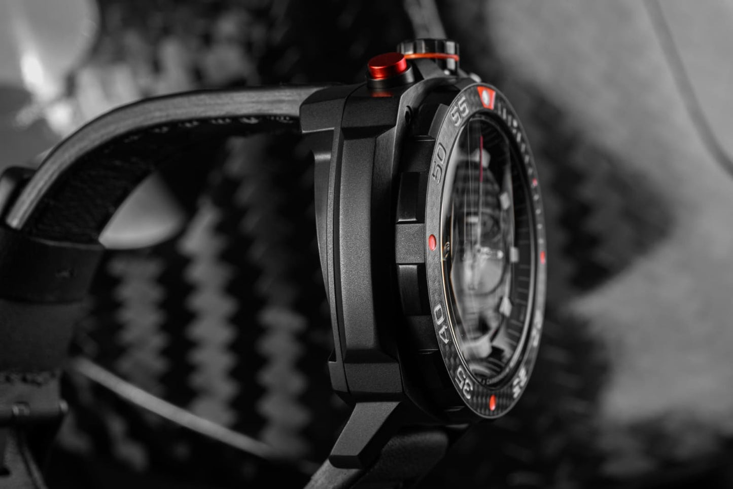 Vostok Europe Systema Periodicum VK67-650J740 Herrenuhr • K1 Sicherheitsglas • 20 ATM