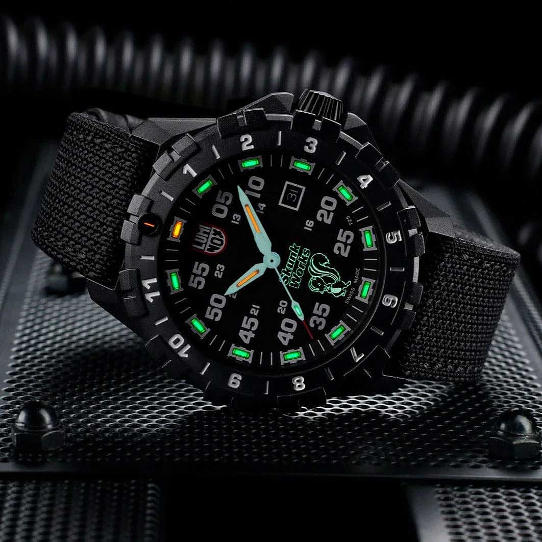 Luminox F-117 Nighthawk X Skunk Works XA.6442.H Herren Uhr • LLT Leuchttechnologie • Saphirglas
