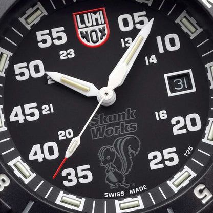 Luminox F-117 Nighthawk X Skunk Works XA.6442.H Herren Uhr • LLT Leuchttechnologie • Saphirglas